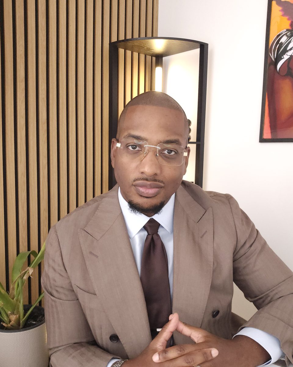 Portrait de Jordan Dalmat, fondateur de JD Conseils & Solutions